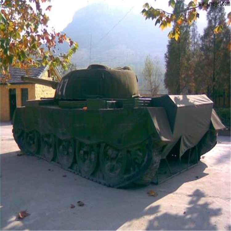 上思大型充气坦克